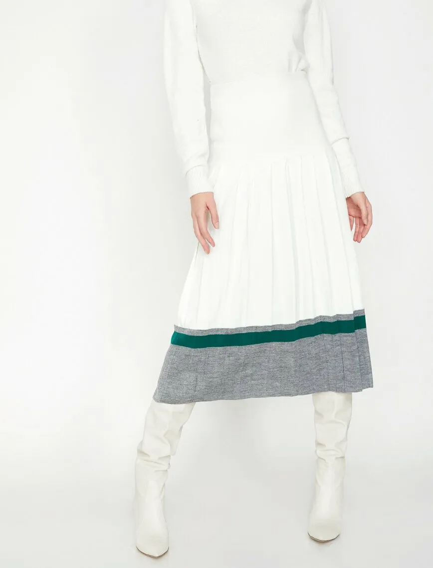 12200 Anthracite Frill Detailed Midi Skirt