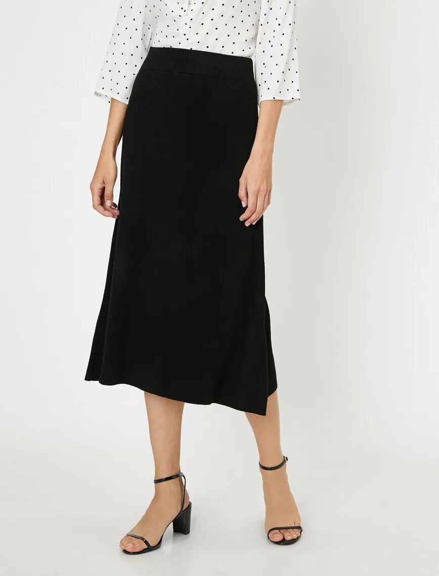 12231 Black Midi Skirt