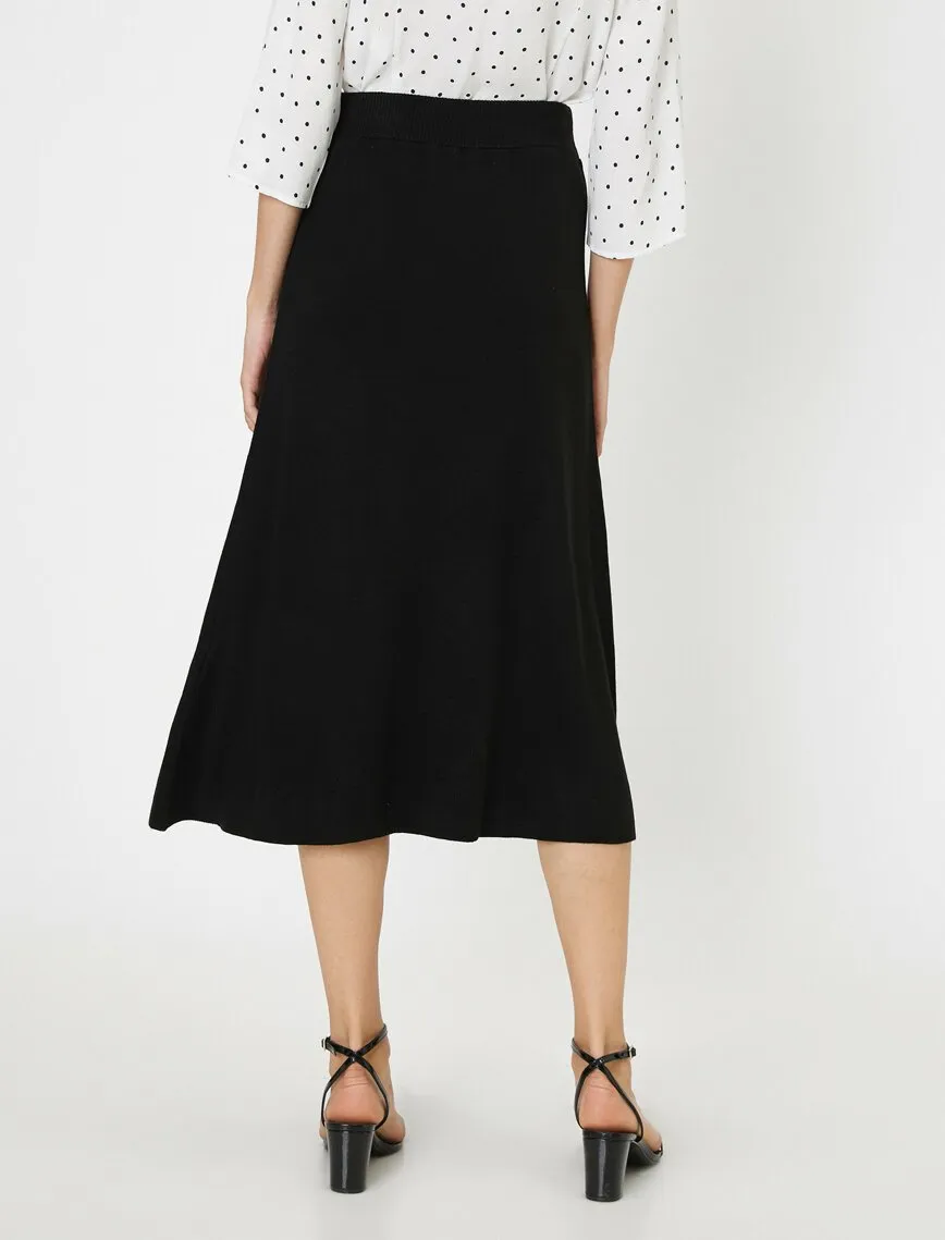 12231 Black Midi Skirt