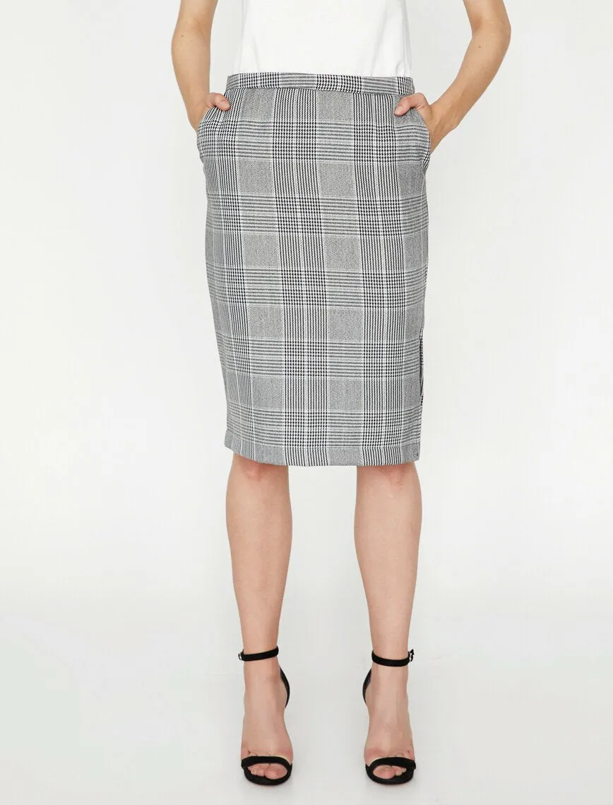 12255 Black Slit Detailed Midi Skirt
