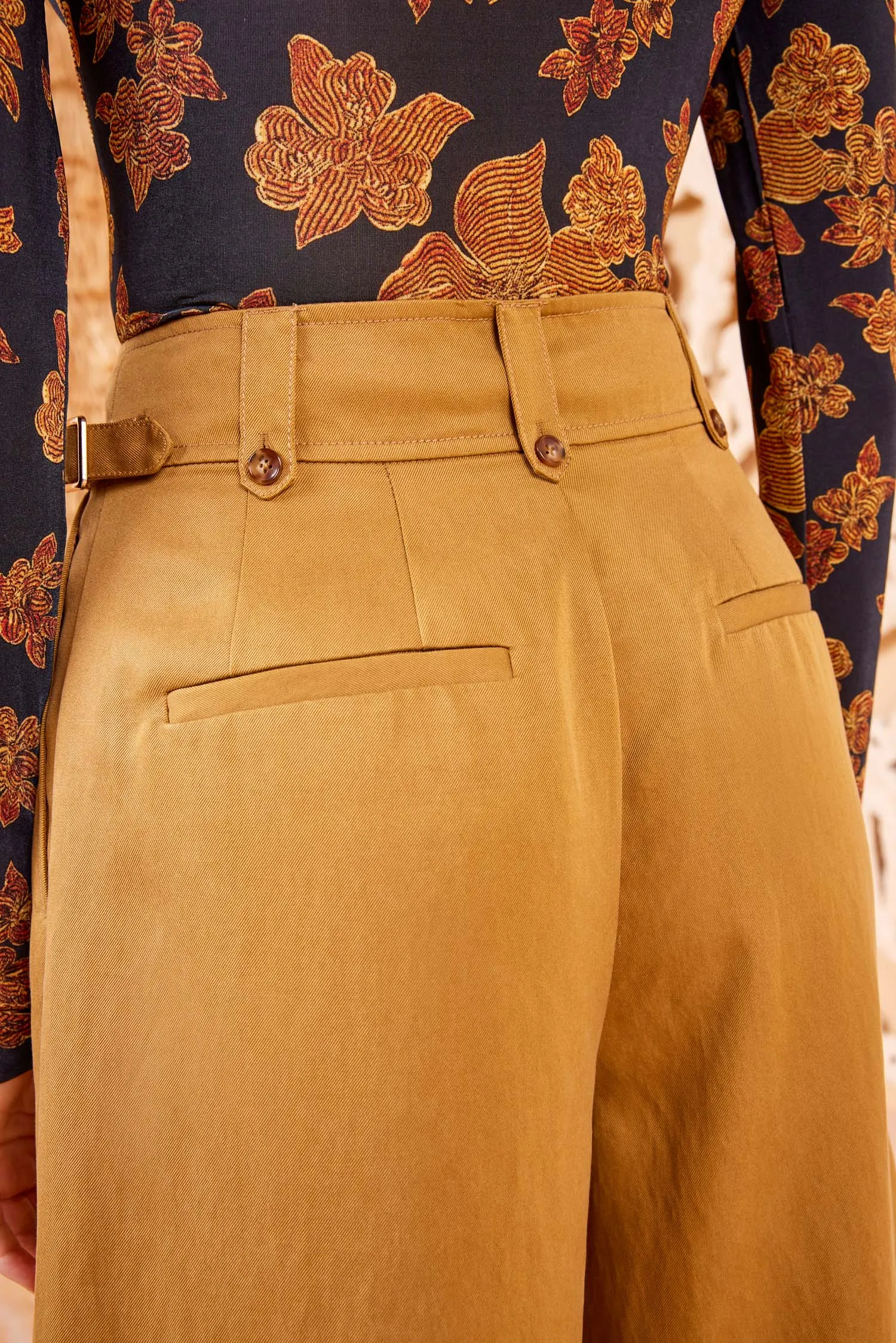 Ashton Short - Fawn