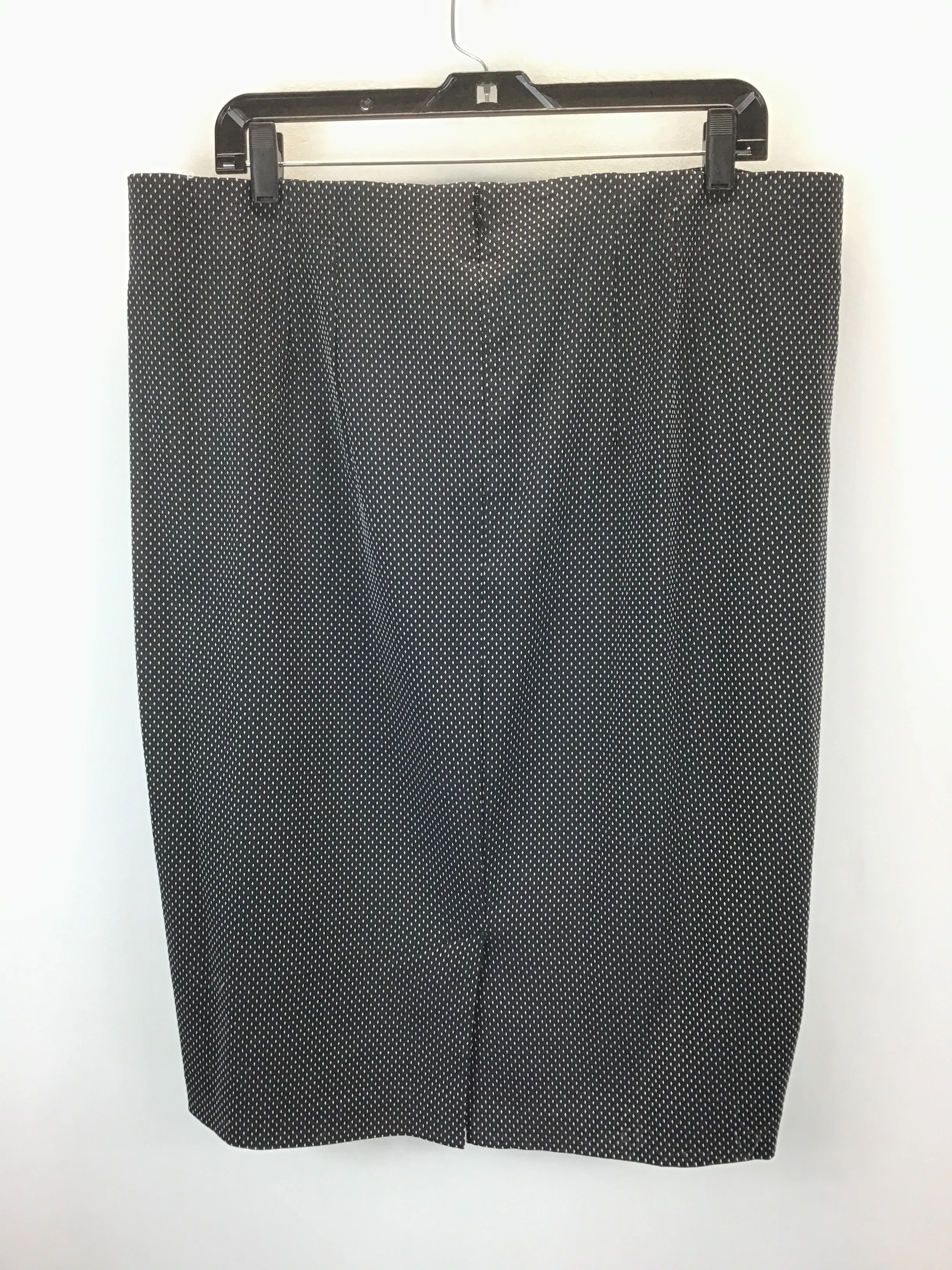 Black & White Skirt Midi Lane Bryant, Size 20