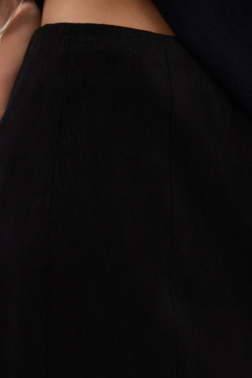 BRAX BLACK MIDI SKIRT