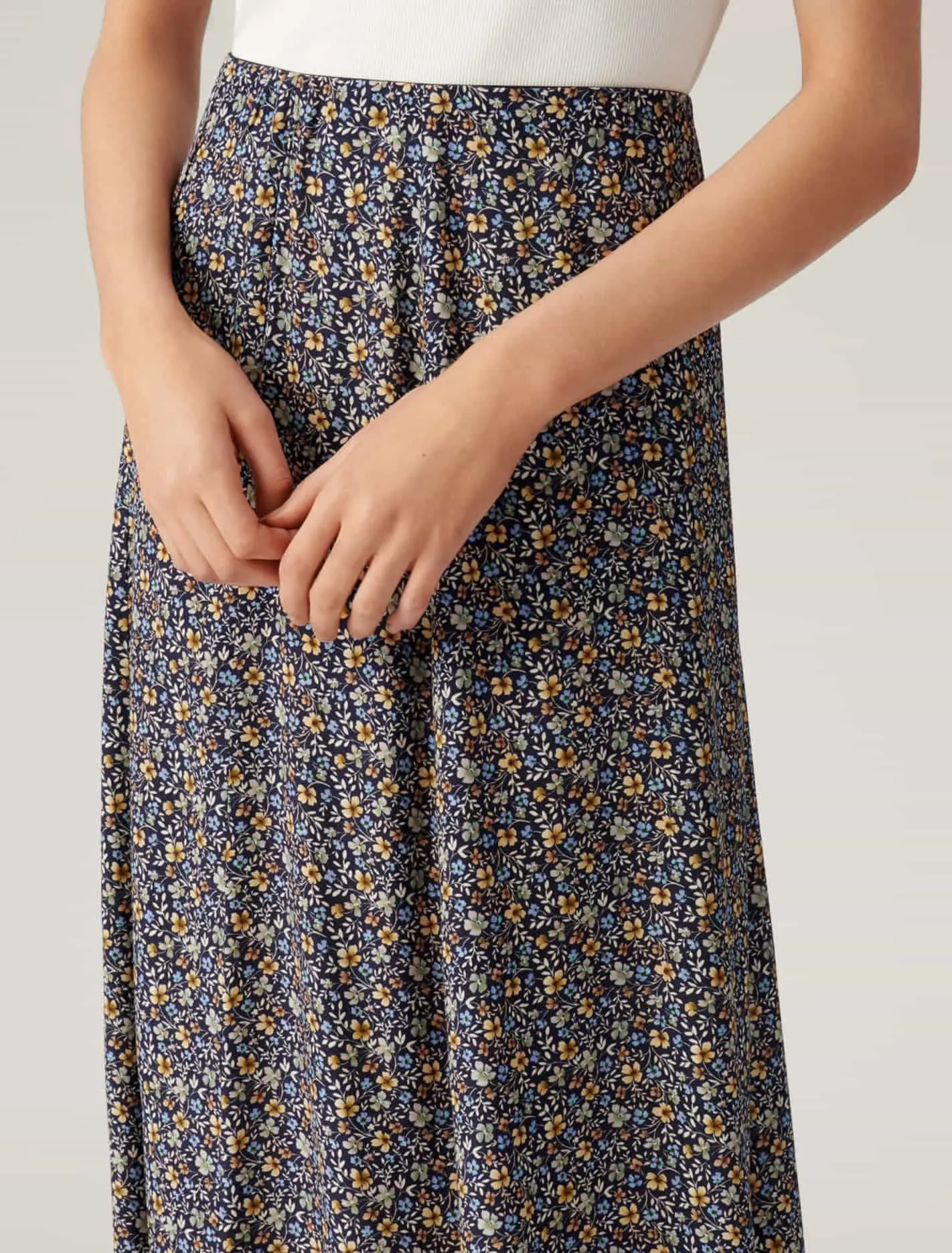 Estelle Column Split Midi Skirt