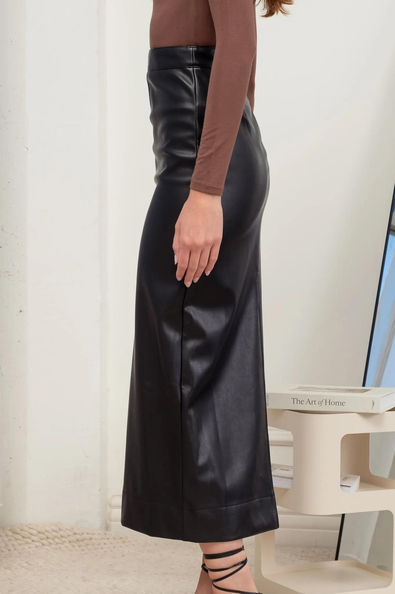 FAUX LEATHER BACK SLIT MIDI SKIRT