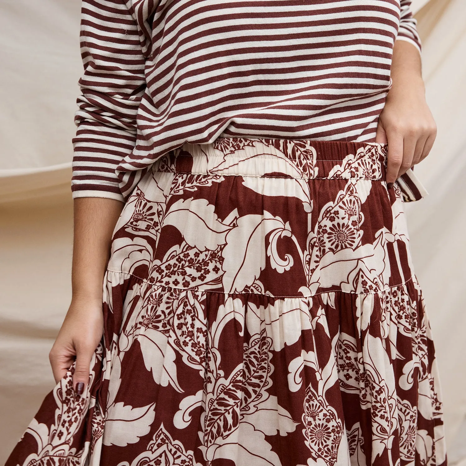 Lata Midi Skirt