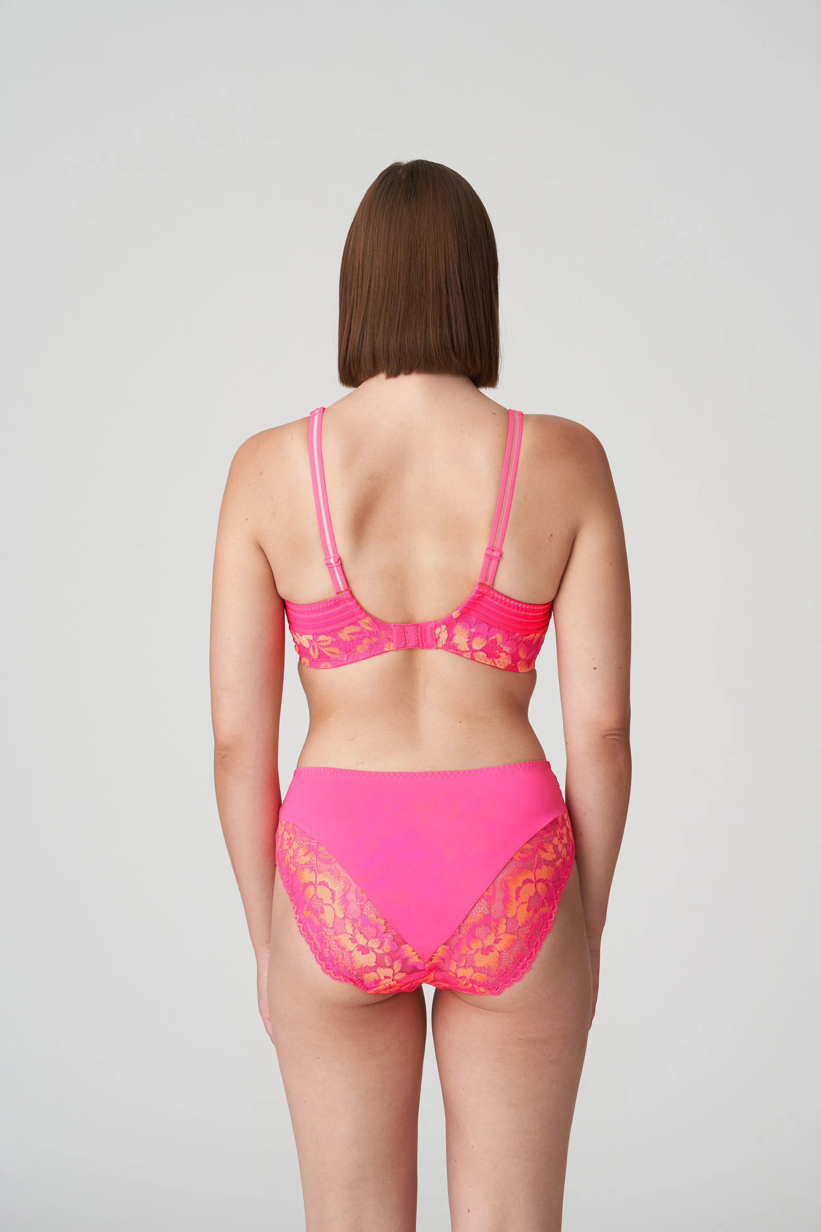 Prima Donna Twist - Verao - Full Brief in LA Pink