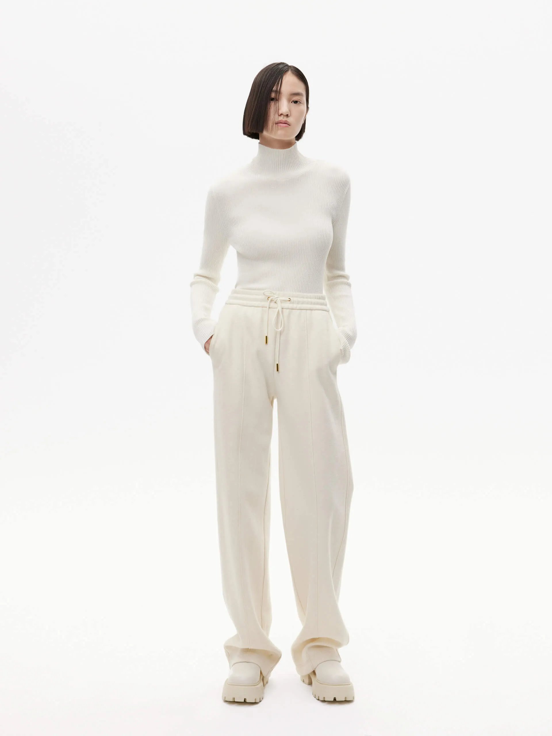 Ribbed Texture Turtleneck Top