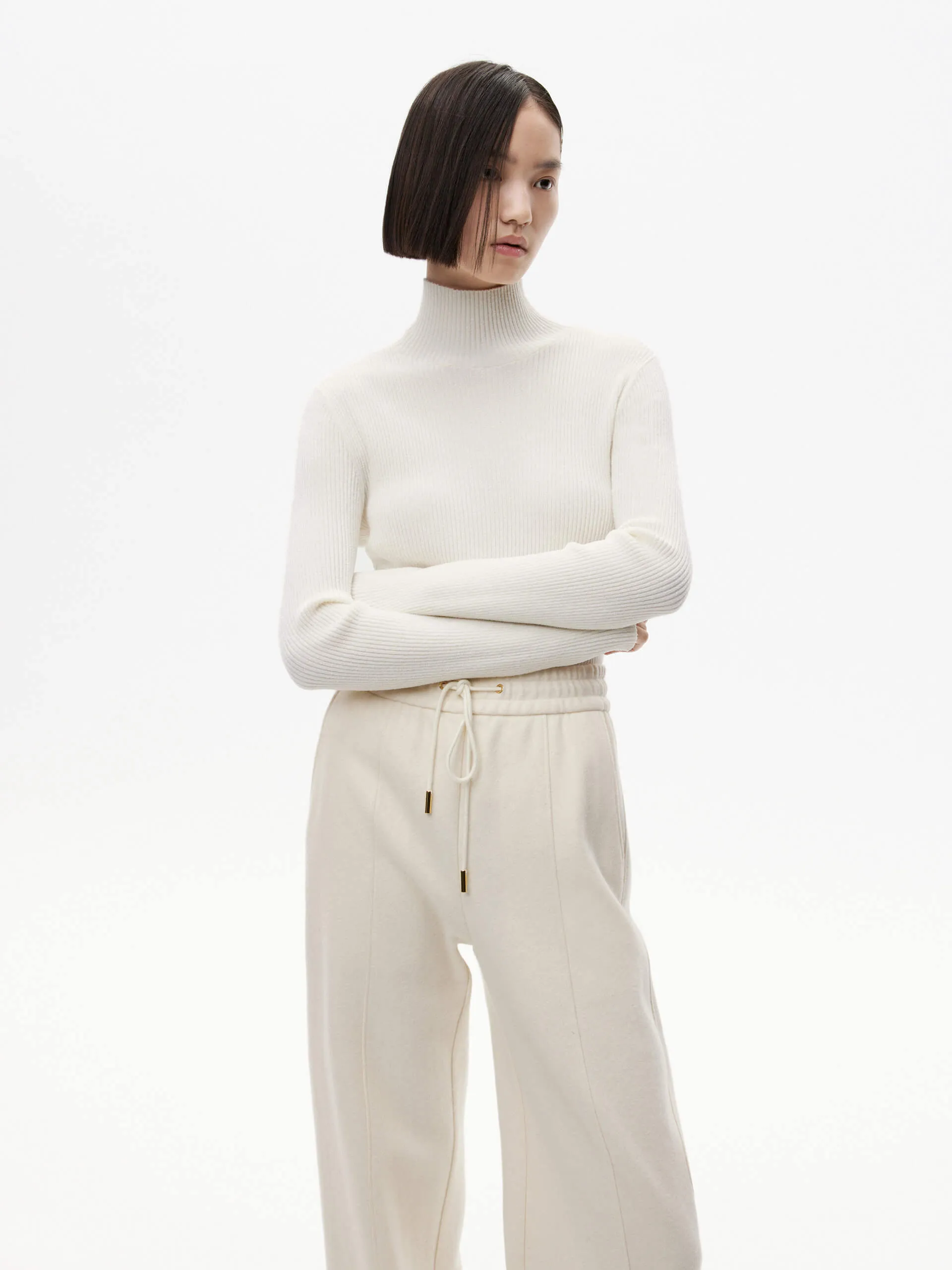 Ribbed Texture Turtleneck Top