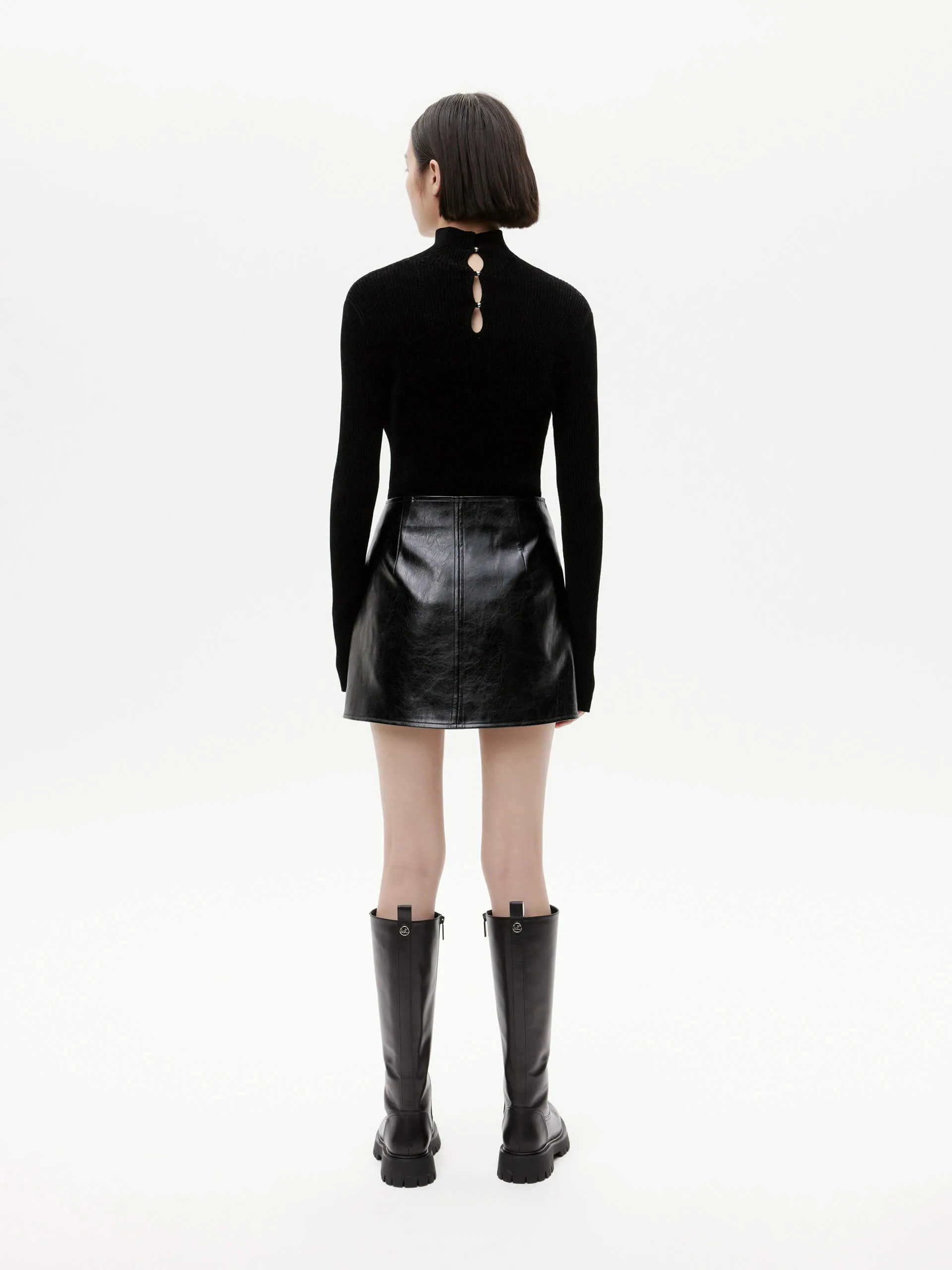 Ribbed Texture Turtleneck Top