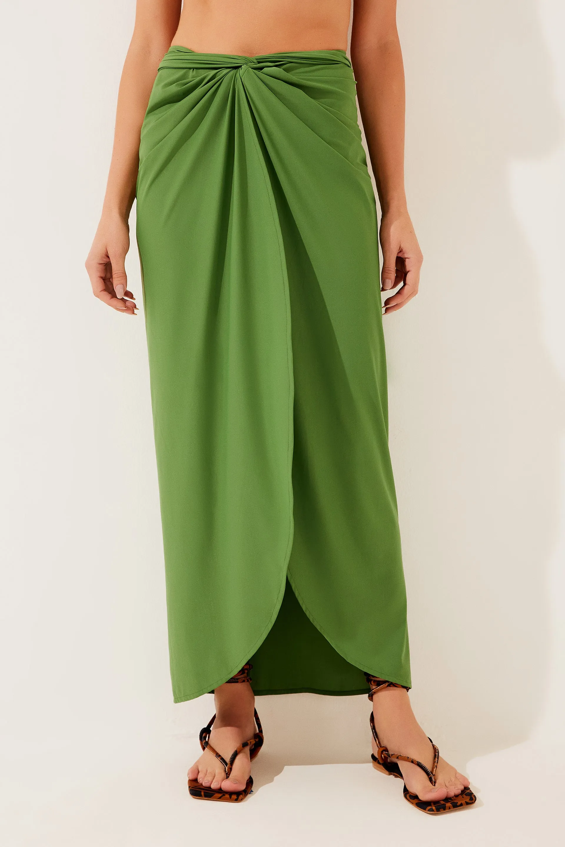 Solid Classic Midi Skirt
