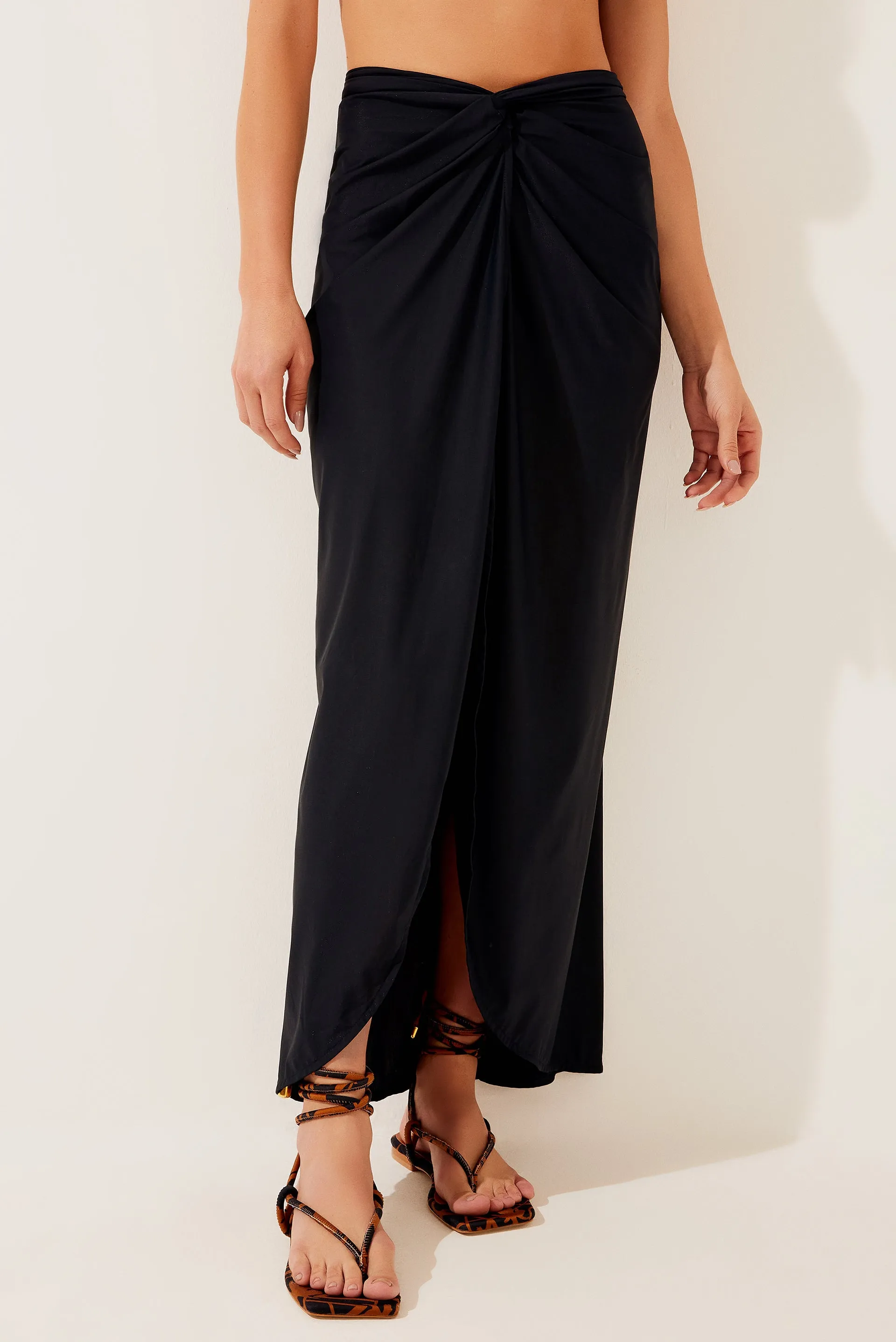 Solid Classic Midi Skirt